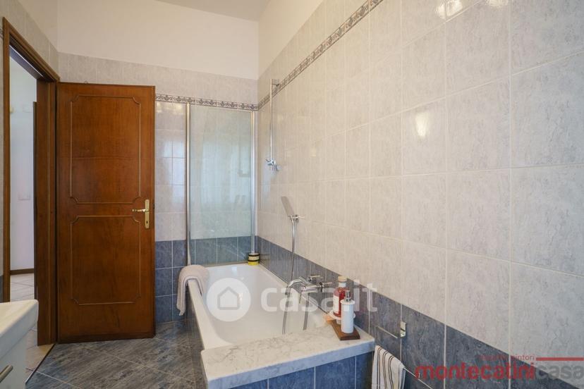 Appartamento in Via Vieri Orsucci — foto 25 di 54