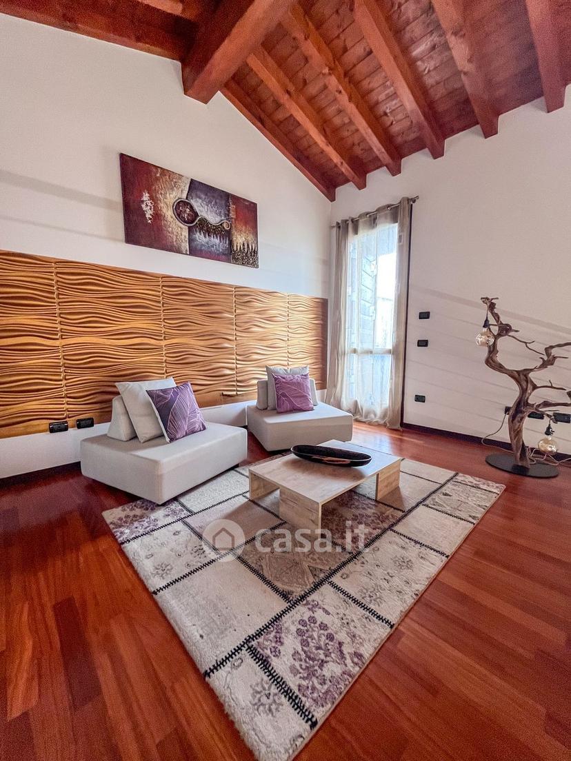 Villa in Via Torino — foto 40 di 40