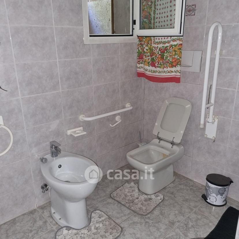 Villa in Via Alessandro Manzoni 32 — foto 55 di 63