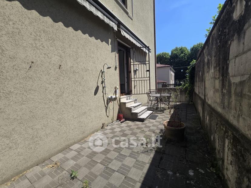 Trilocale in Via Tortona — foto 38 di 53