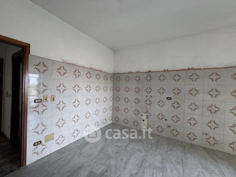 Quadrilocale in Via Cavour 8 — foto 31 di 35