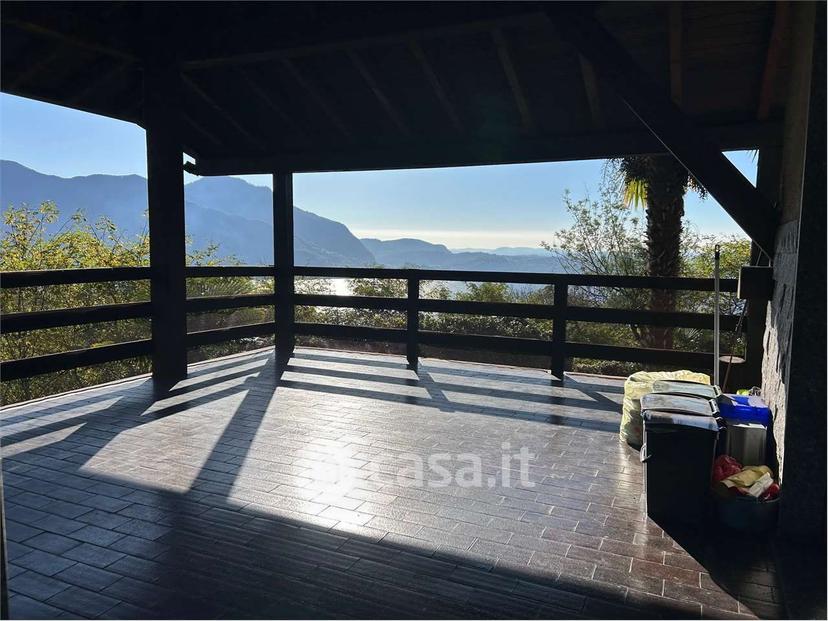 Villa in Via degli Alpini 1 — foto 36 di 41