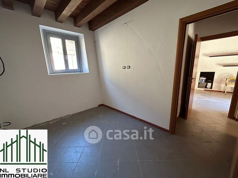 Bilocale in Via Roma — foto 28 di 28