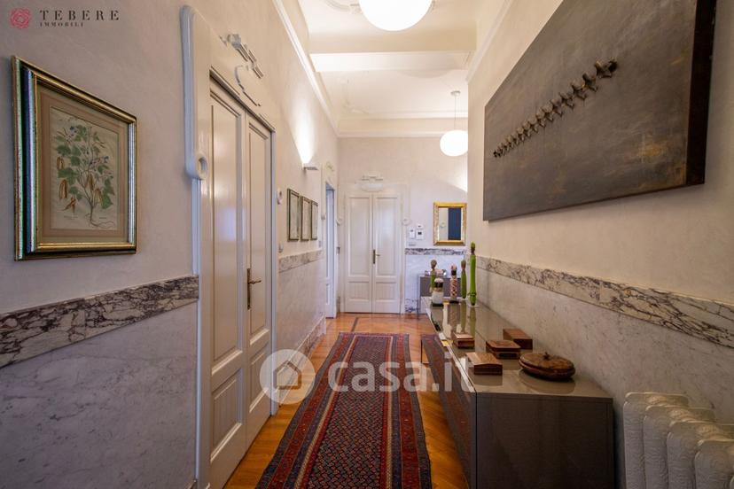 Villa in Corso XX Settembre 50 — foto 11 di 47