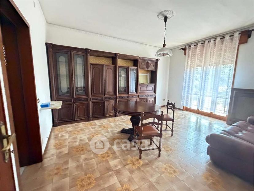 Villa in Via Guglielmo Marconi — foto 42 di 46