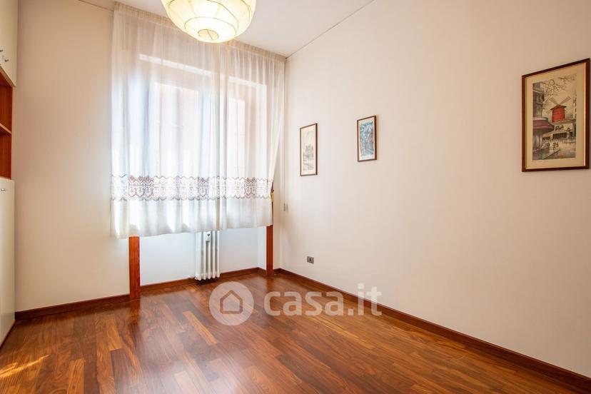 Quadrilocale in Via Corno d'Aquilio 15 — foto 13 di 44