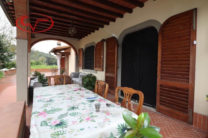 Villa in Via Chiantigiana — foto 15 di 24