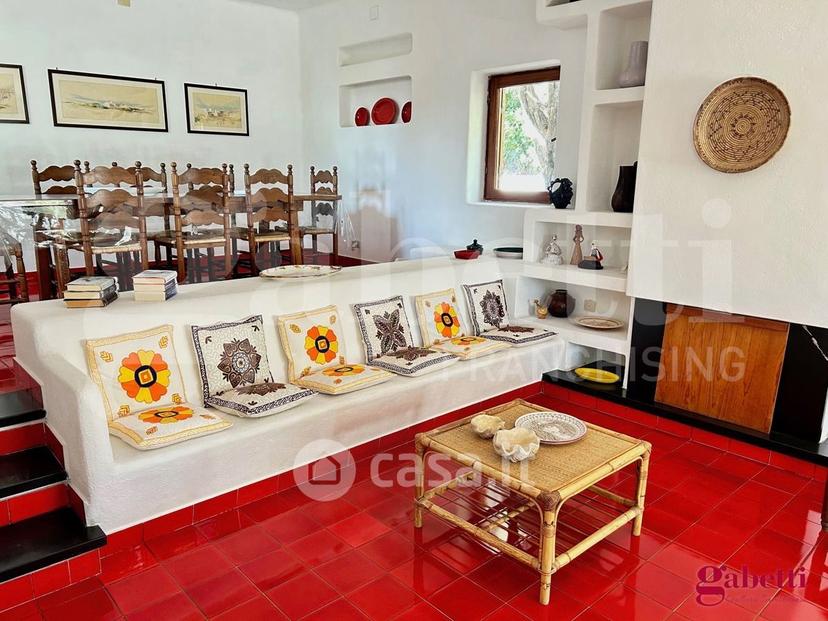 Villa in Via Li Nibbari - Località Portobello 1 — foto 16 di 36