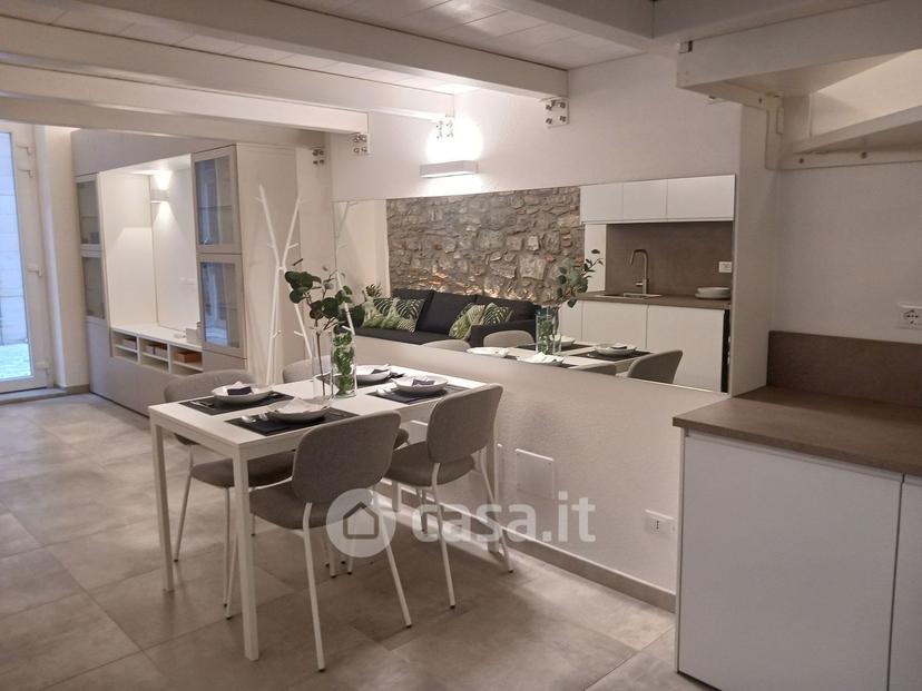 Bilocale in Via Vittorio Emanuele 60 — foto 10 di 31