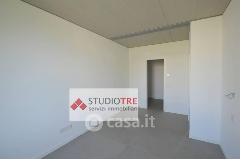 Quadrilocale in Via F .turati 1 — foto 49 di 68