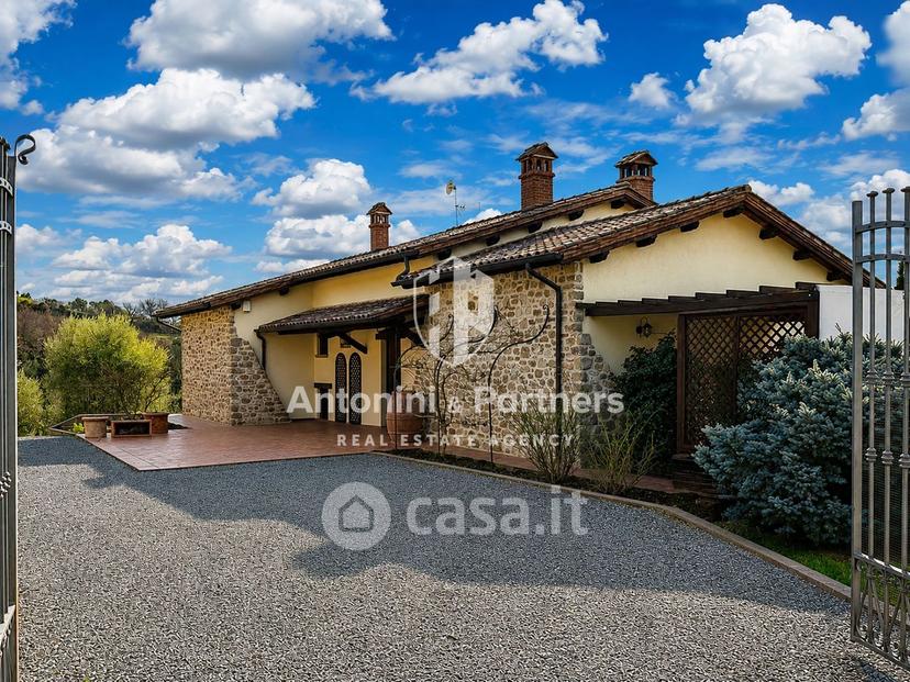 Villa in Località Casalalta — foto 17 di 42