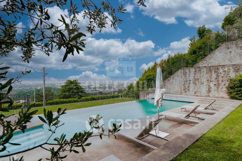 Villa in Via Ronchi San Francesco da Paola — foto 15 di 30
