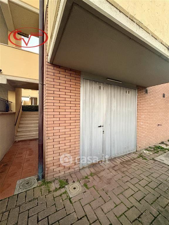 Trilocale in Via Brunetto Latini — foto 27 di 31