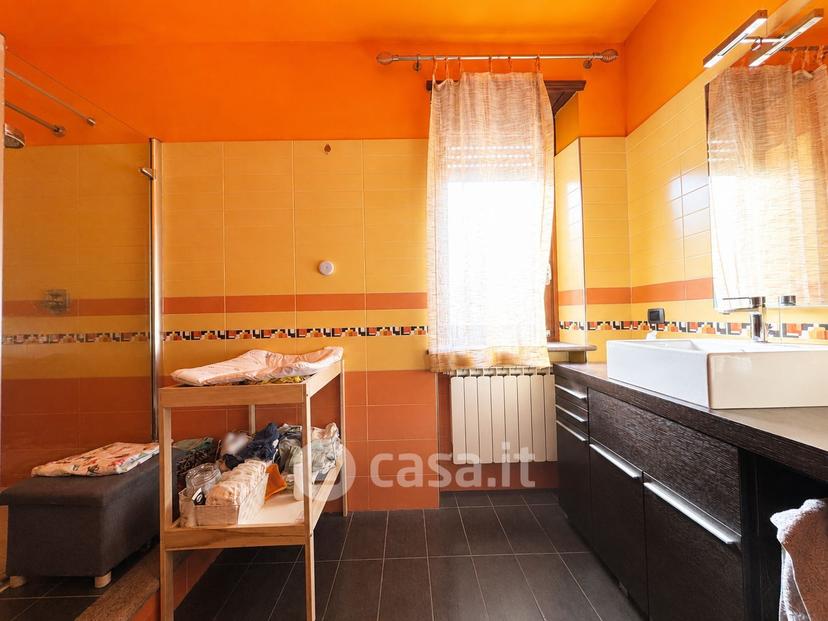 Villa in Via Vittorio Veneto 20 — foto 11 di 78