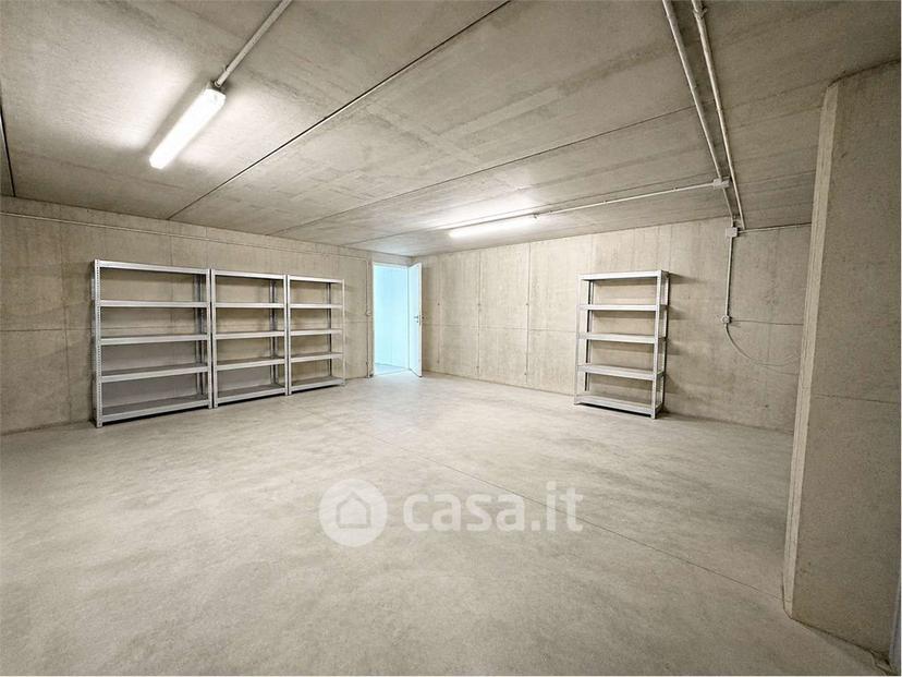 Villa in Via Madonna — foto 32 di 35