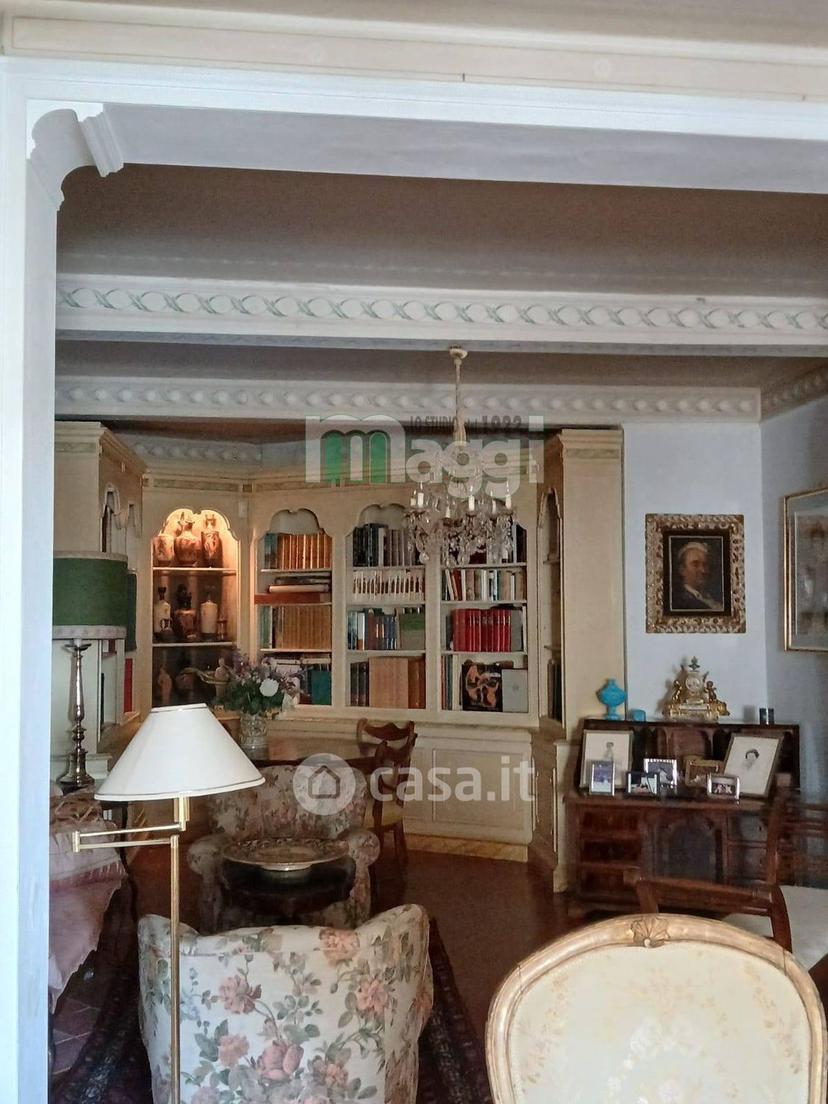 Villa in Strada di Scacciapensieri — foto 24 di 35