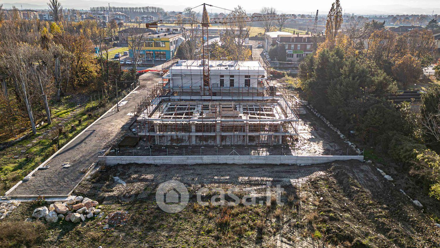 Villa in Via Emilia Ovest 48
