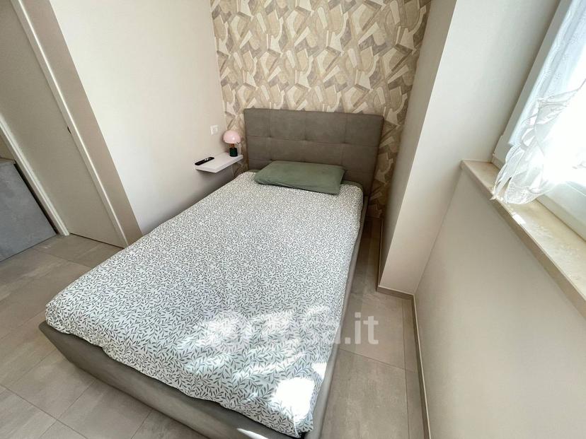 Monolocale in Via Giulio Petroni 41 — foto 6 di 14