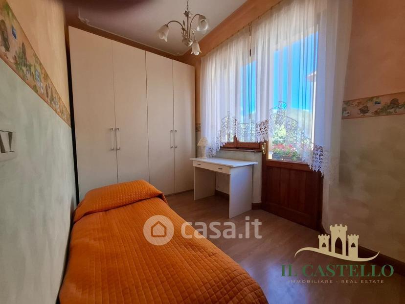 Villa in Via Garibaldi — foto 28 di 42