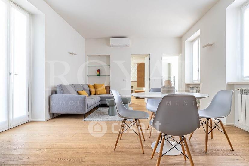 Trilocale in Via Carlo Alberto 15 — foto 33 di 34