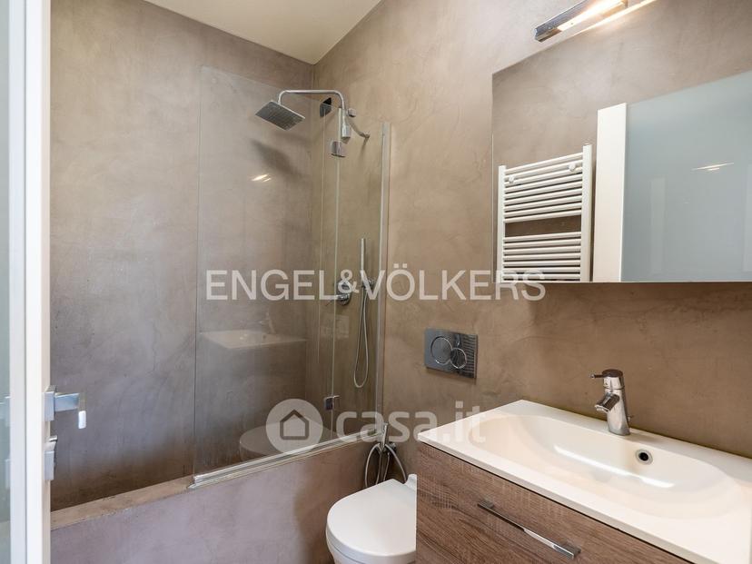 Villa in Via Filippo Corridoni — foto 20 di 21