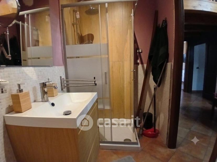 Bilocale in Via Case Sante 69