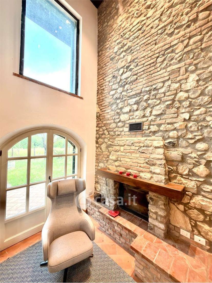 Villa in Via Giosuè Carducci 33 — foto 10 di 29