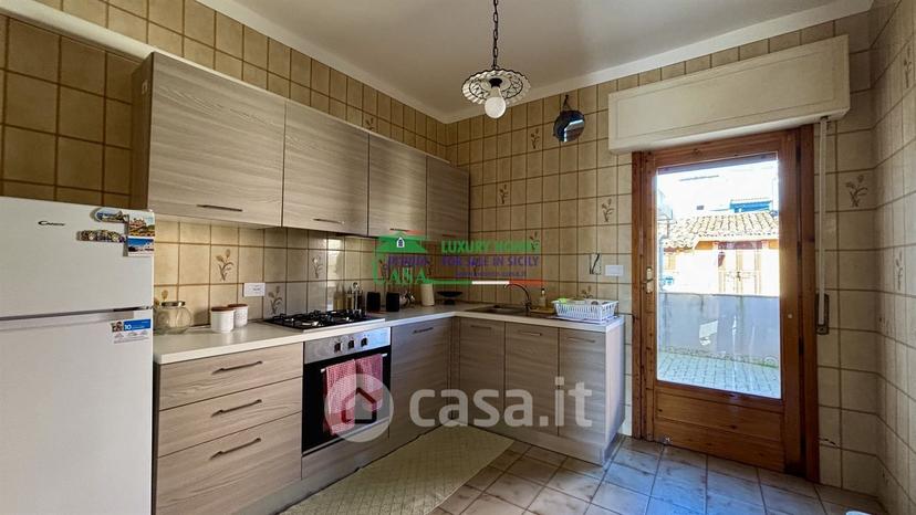 Trilocale in Via Genova — foto 21 di 25