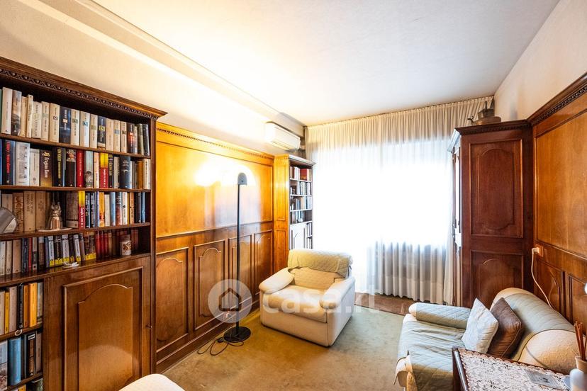 Quadrilocale in Via Giovanni Battista Fauchè 1 — foto 3 di 38
