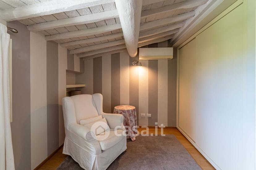 Trilocale in Via S. Nicolao 45 — foto 31 di 57