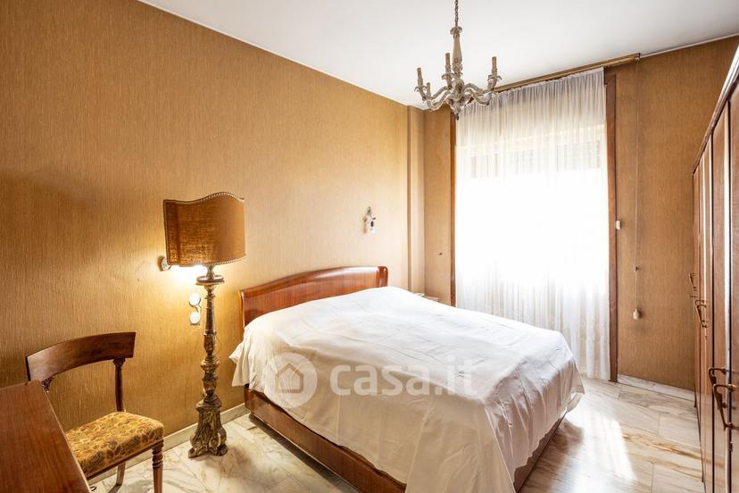 Quadrilocale in Via Antonio Bazzini 24 — foto 7 di 28