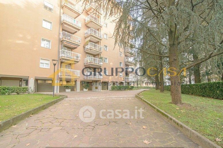 Quadrilocale in Via Don Lorenzo Milani 9 — foto 10 di 33