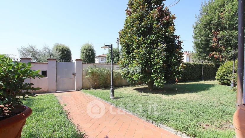 Villa in Via del Parco 49 — foto 37 di 48