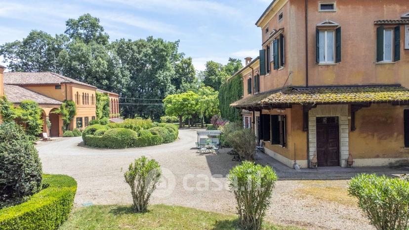 Villa in Via Castelnuovo Rangone — foto 58 di 101