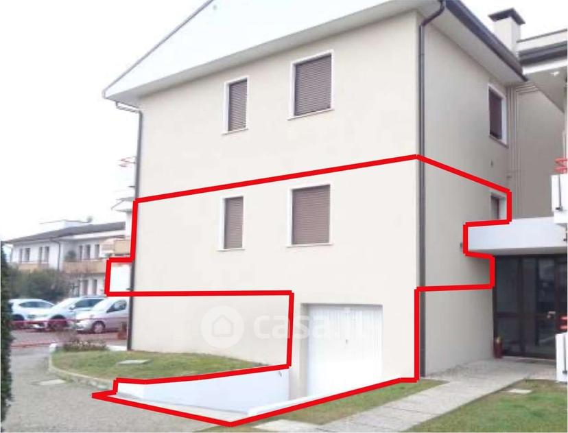 Appartamento in Via Giovanni Comisso — foto 13 di 19