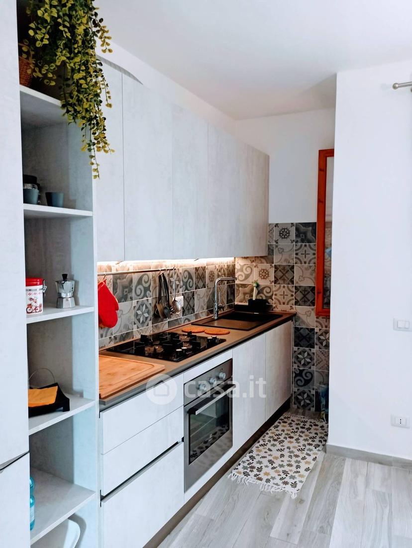Trilocale in Viale del Tirreno 50 — foto 5 di 10