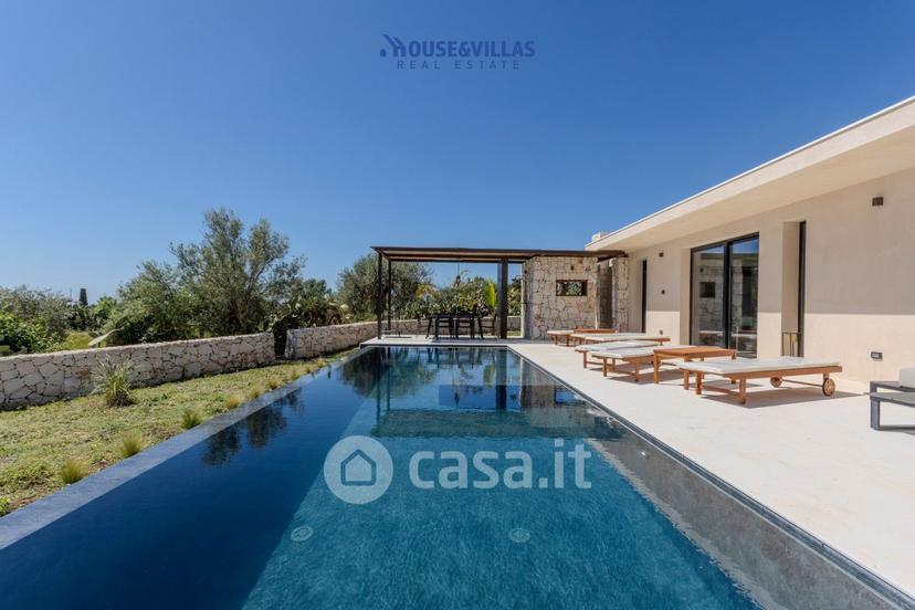 Villa in Via Puzzi — foto 17 di 68