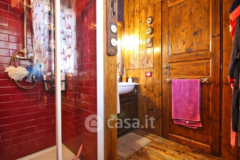 Villa in Via Alessandro Tadino 3 — foto 18 di 52