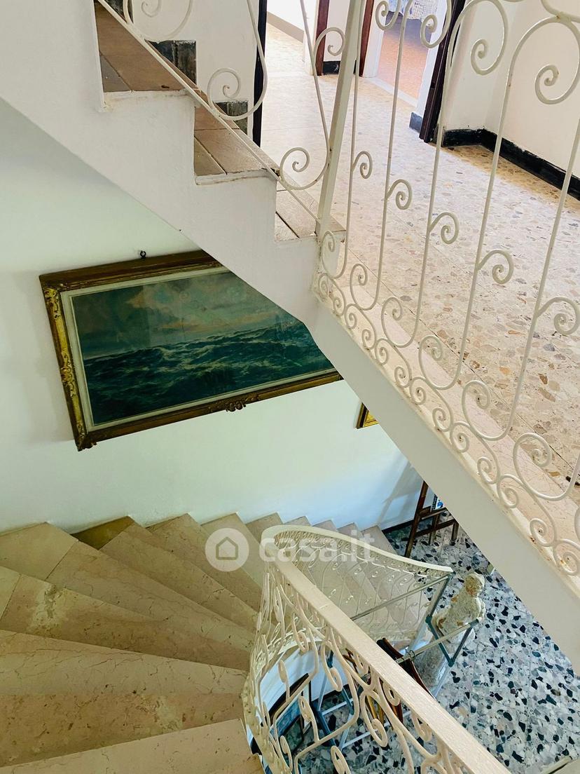 Villa in Via Fratelli Aristide E Alduino Castellini 8 — foto 21 di 49