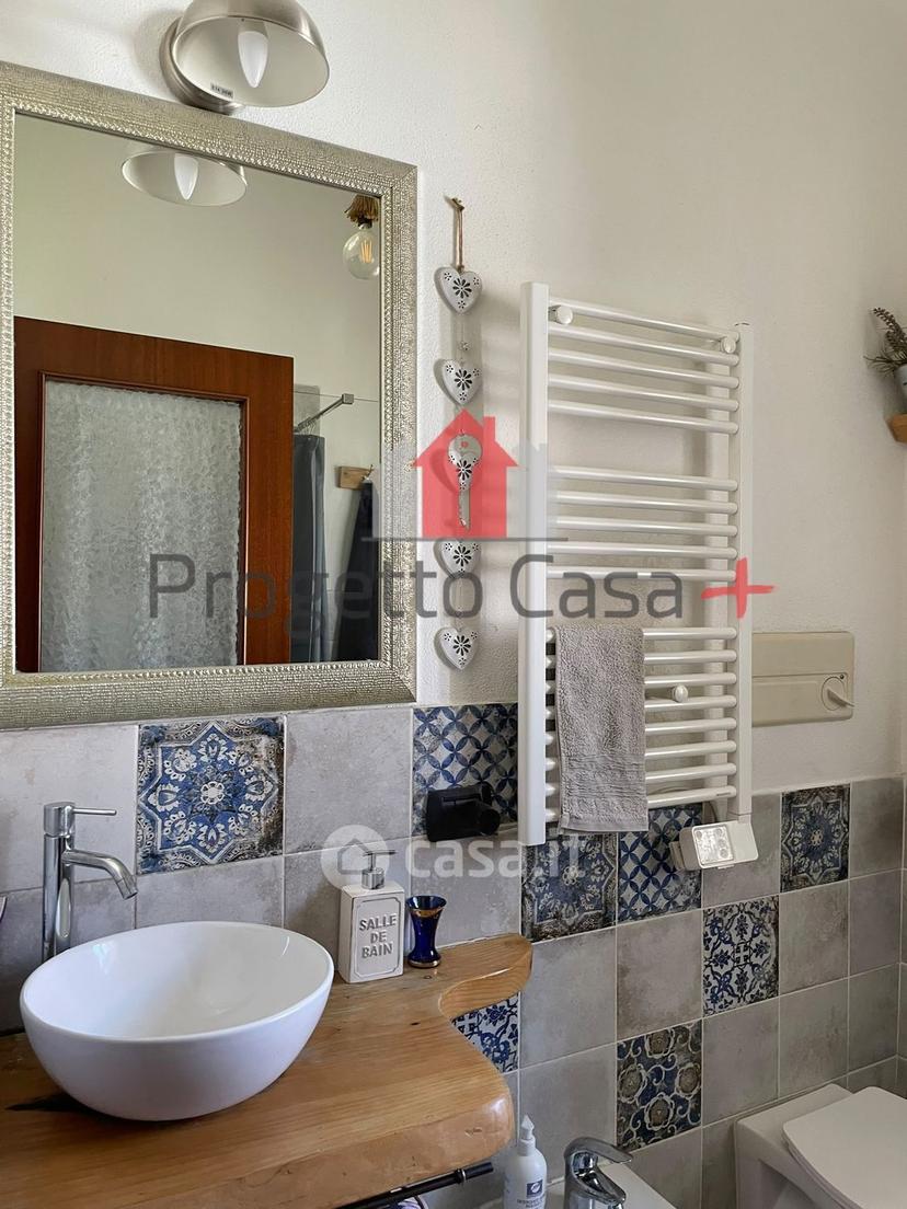 Trilocale in Via Giuseppe Garibaldi — foto 69 di 69