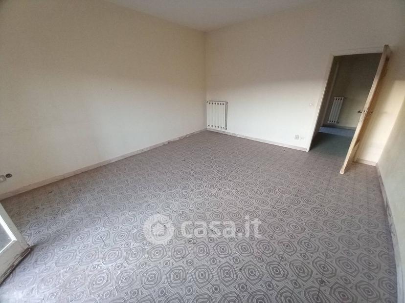 Quadrilocale in Viale delle Terme 30 — foto 11 di 12