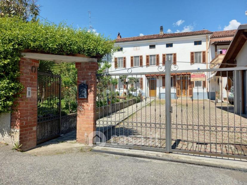 Villa in Piazza Marconi 33 — foto 27 di 31