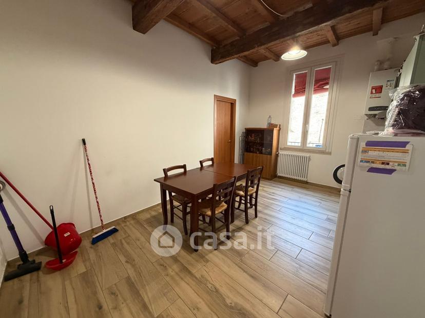 Stanza in Via Carlo Mayr 34