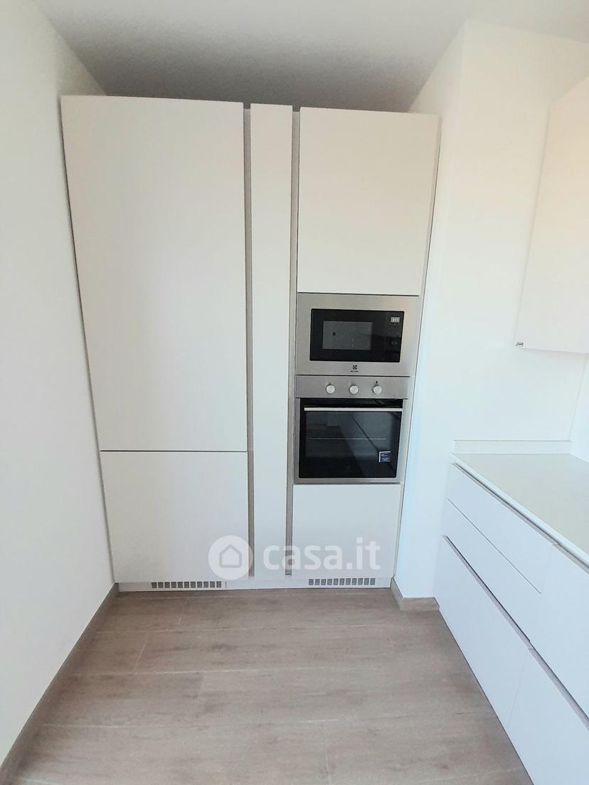 Appartamento in Via Mario Ronzini — foto 50 di 51