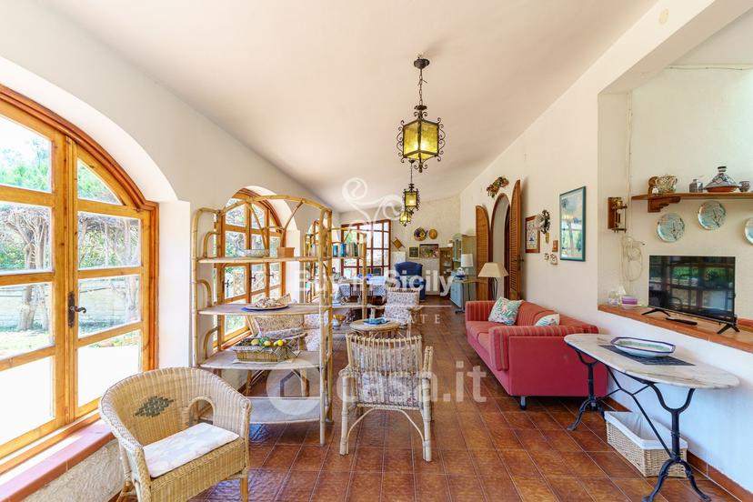 Villa in Via Filippo de Filippi 11 — foto 28 di 57
