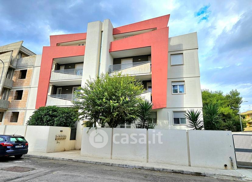 Quadrilocale in Via Giuseppe Saragat 17 — foto 10 di 28