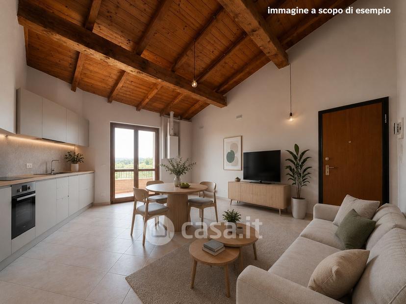 Bilocale in Via Selice 29 M — foto 2 di 23