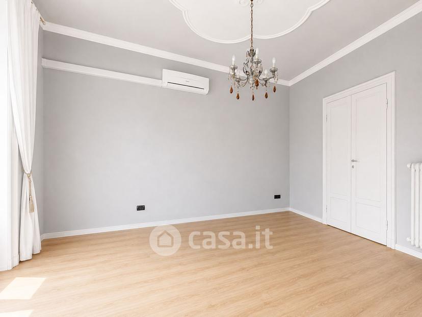 Bilocale in Viale Regina Giovanna 38 — foto 6 di 23