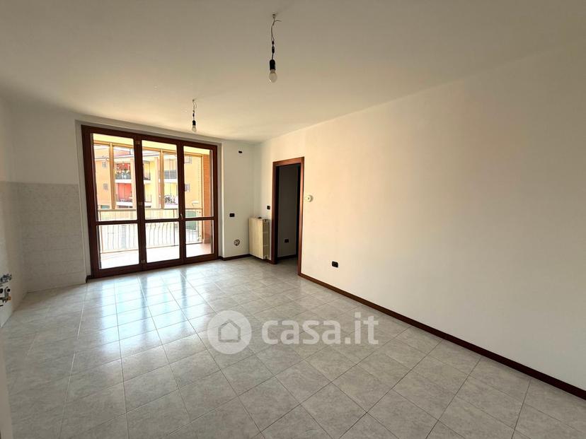Trilocale in Via Emilio Gino Segre' 4 — foto 8 di 49