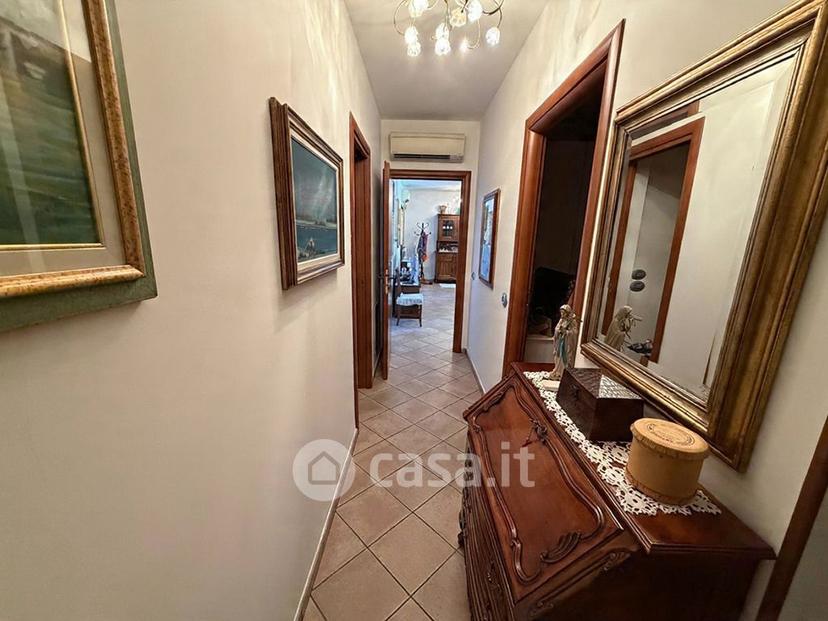 Trilocale in Via Toscana 84 a — foto 9 di 22